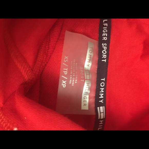 Tommy Hilfiger - Picture 3 of 3